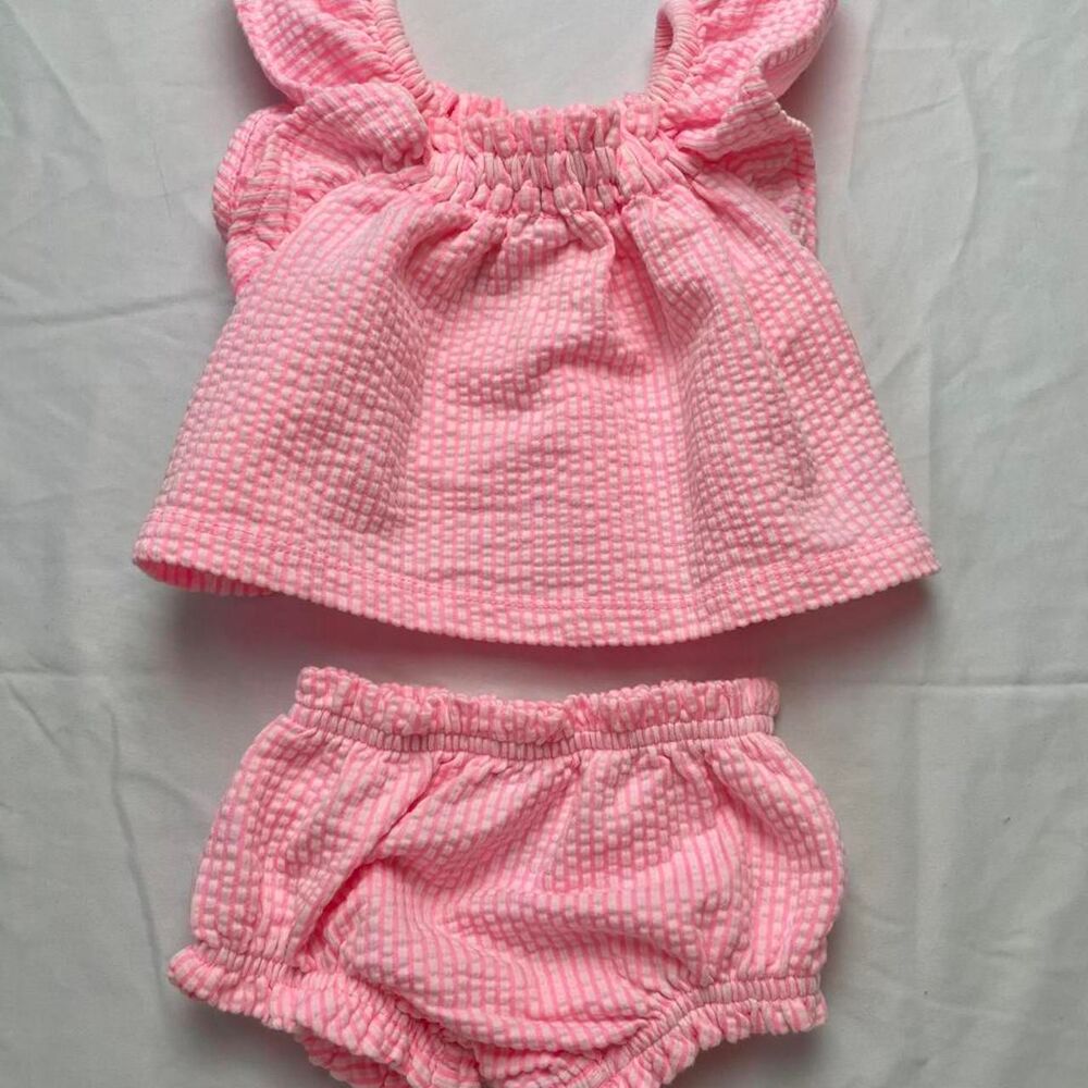 pink & white gingham baby girl set in size 3-6 months